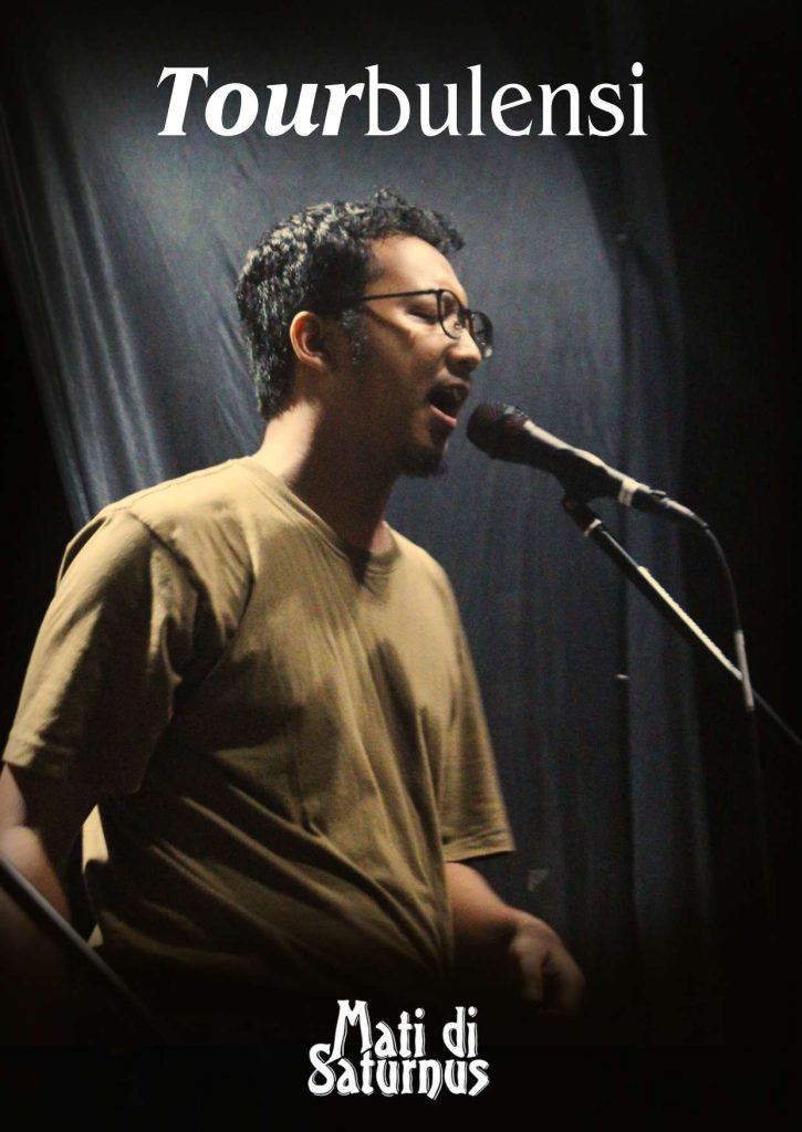 Memaknai Ketidakpastian Hidup dalam Rangkaian Tur "Tourbulensi" oleh unit indie rock Malang, Mati di Saturnus